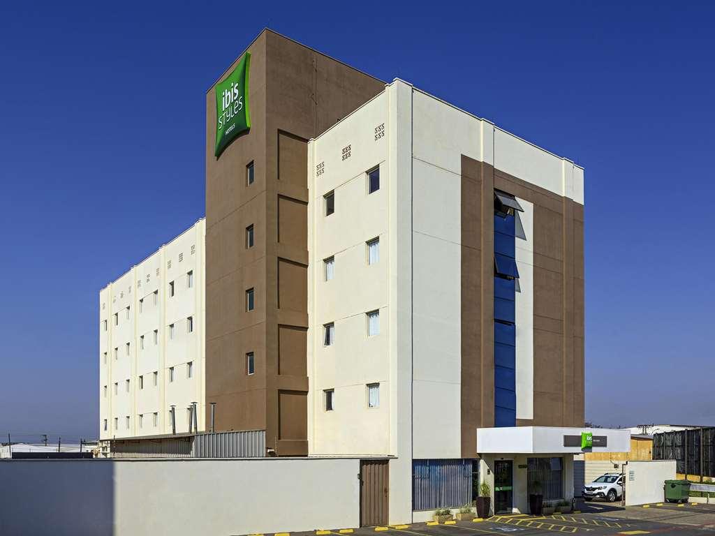 Hotel Dan Inn Sao Carlos By Nacional Inn Buitenkant foto