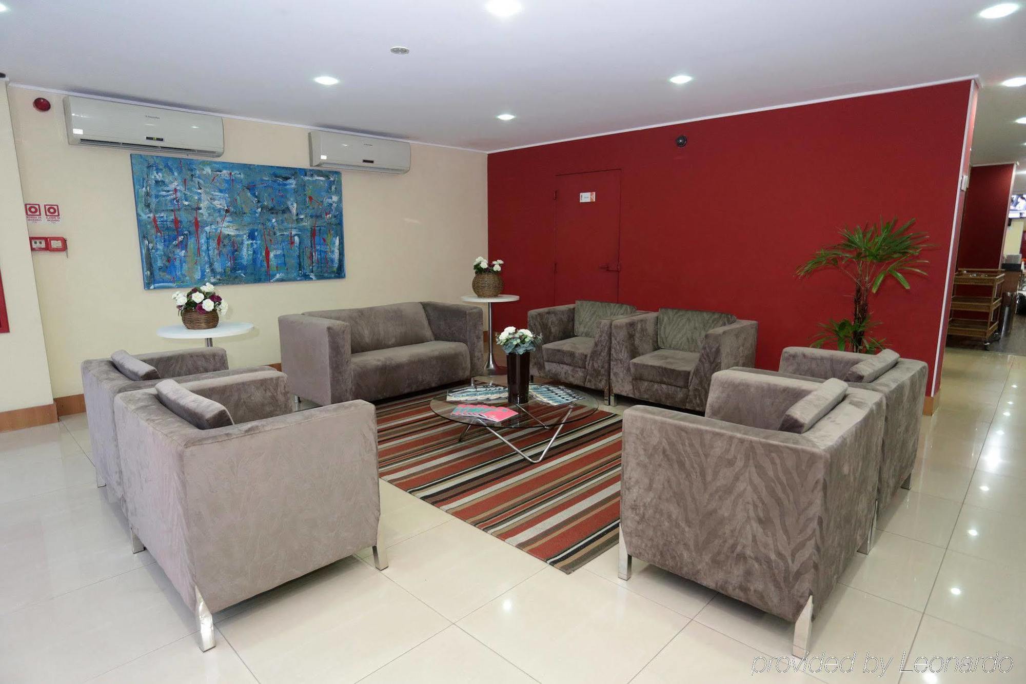 Hotel Dan Inn Sao Carlos By Nacional Inn Buitenkant foto